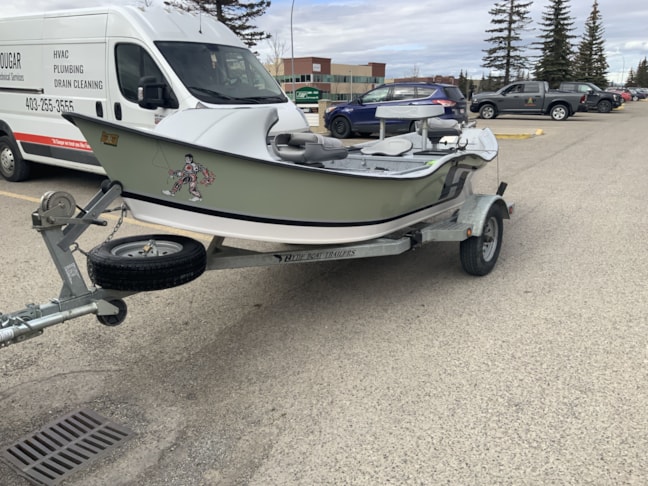 Vehicle Graphics & Lettering help brand your boat for your business!