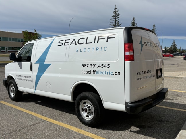 Vehicle Graphics & Lettering