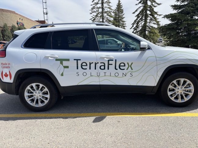 Vehicle Graphics & Lettering