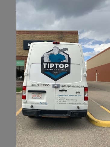 Vehicle Graphics & Lettering