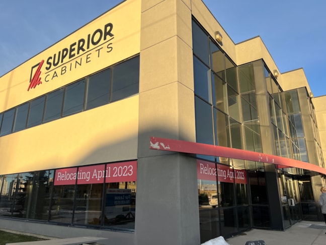 Window Graphics Let Your Customers Now When You Are Moving