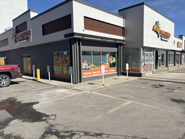 Window Graphics | K-12 School Signs & Displays