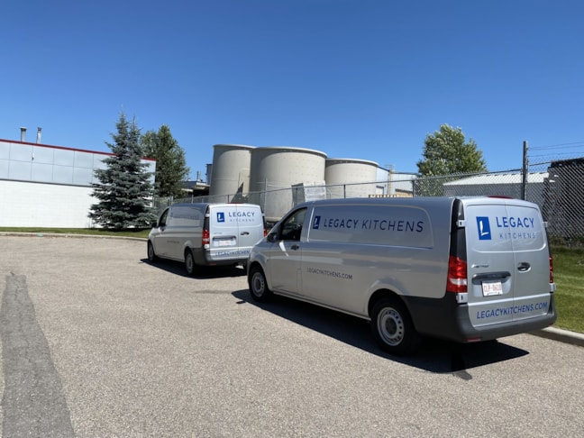 Vehicle Wraps, Magnetic Car Signs, Fleet Graphics, Pennants & Vehicle Flags