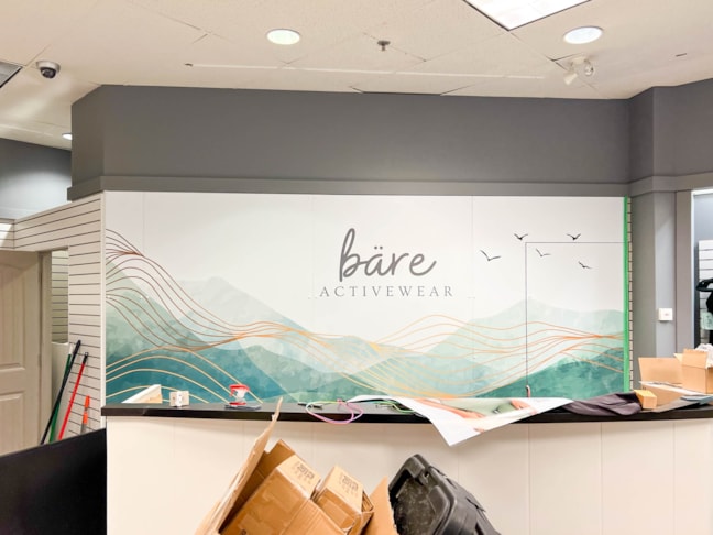 Wall Murals & Graphics