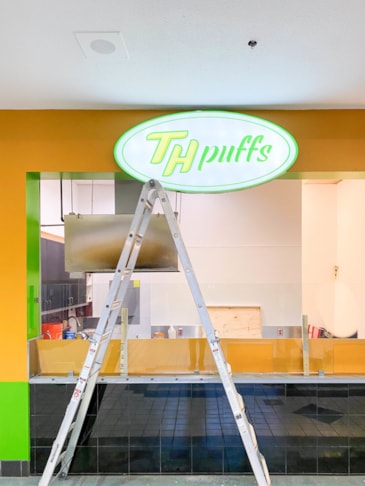 Store Front Lightbox Sign for Indoor Food Court