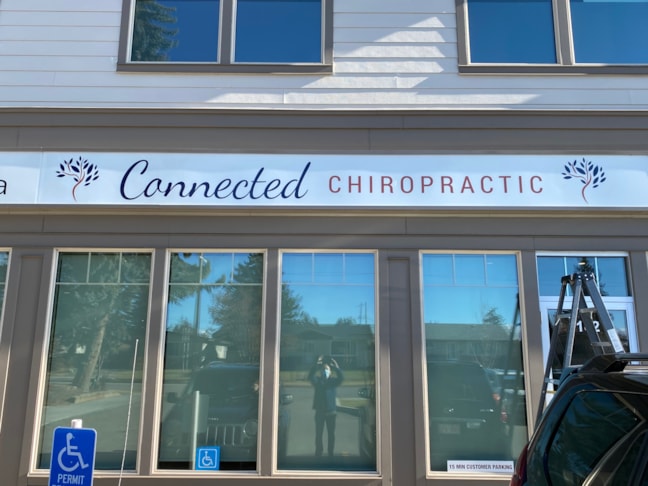 Exterior & Outdoor Signage for Chiropractor