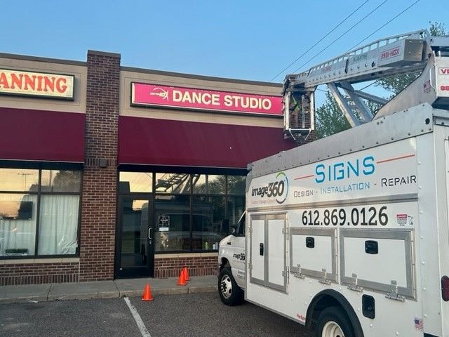 Storefront & Building Channel Letters