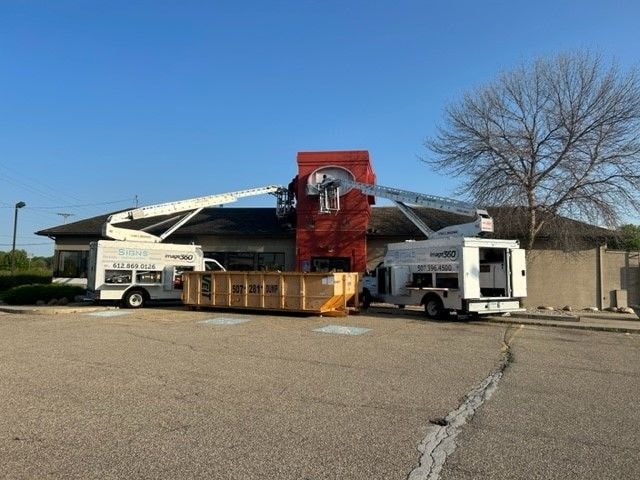 Storefront & Building Channel Letters
