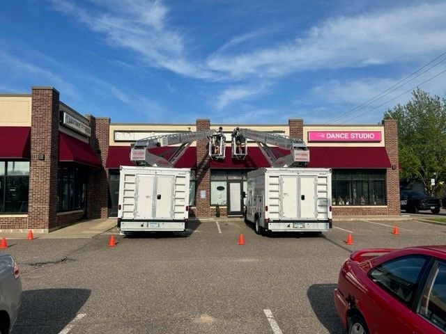 Storefront & Building Channel Letters
