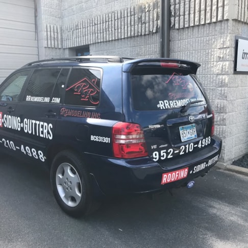 Vehicle Graphics & Lettering