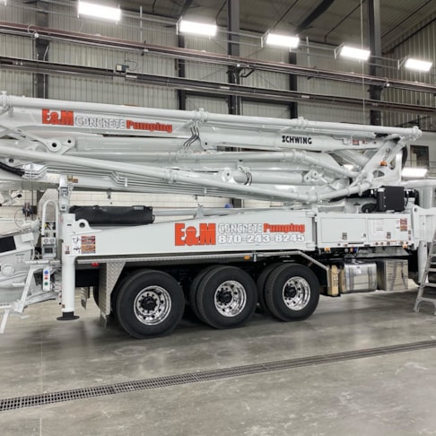 Vehicle Graphics & Lettering