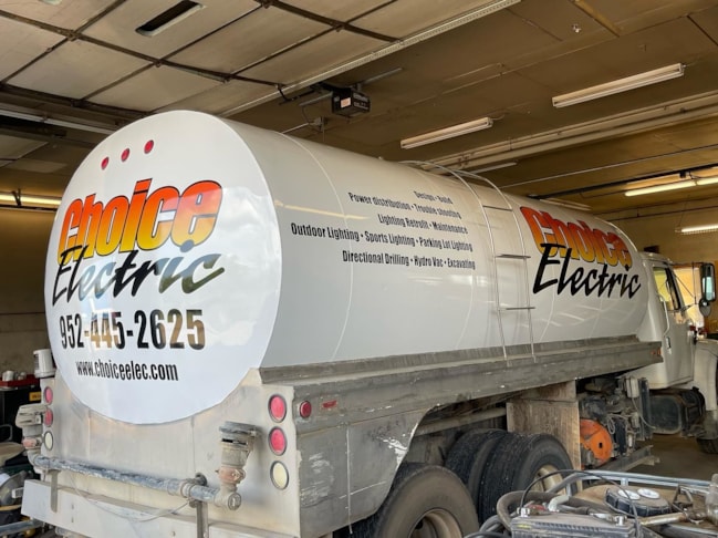 Vehicle Graphics & Lettering