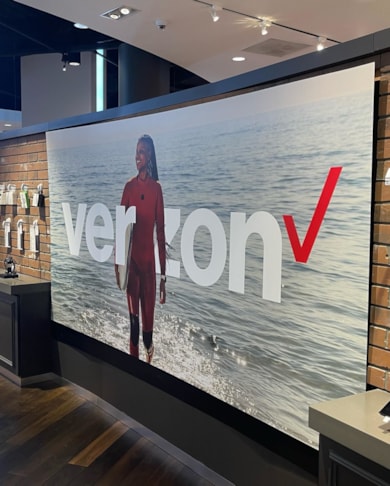 Custom Decals, Wraps & Lettering