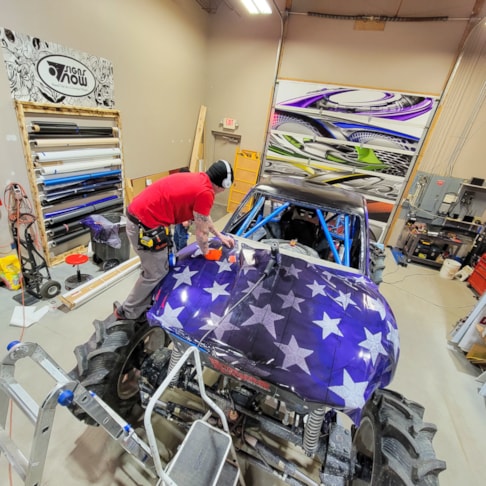 Mud truck wrap installation