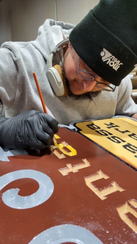 3D Signs & Dimensional Logos | Dentist, Orthodontist and Oral Surgeon Signs