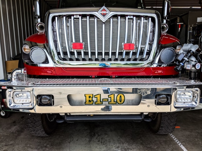 Custom Vehicle Graphics and Lettering | Nonprofit Organizations and Associations Signs