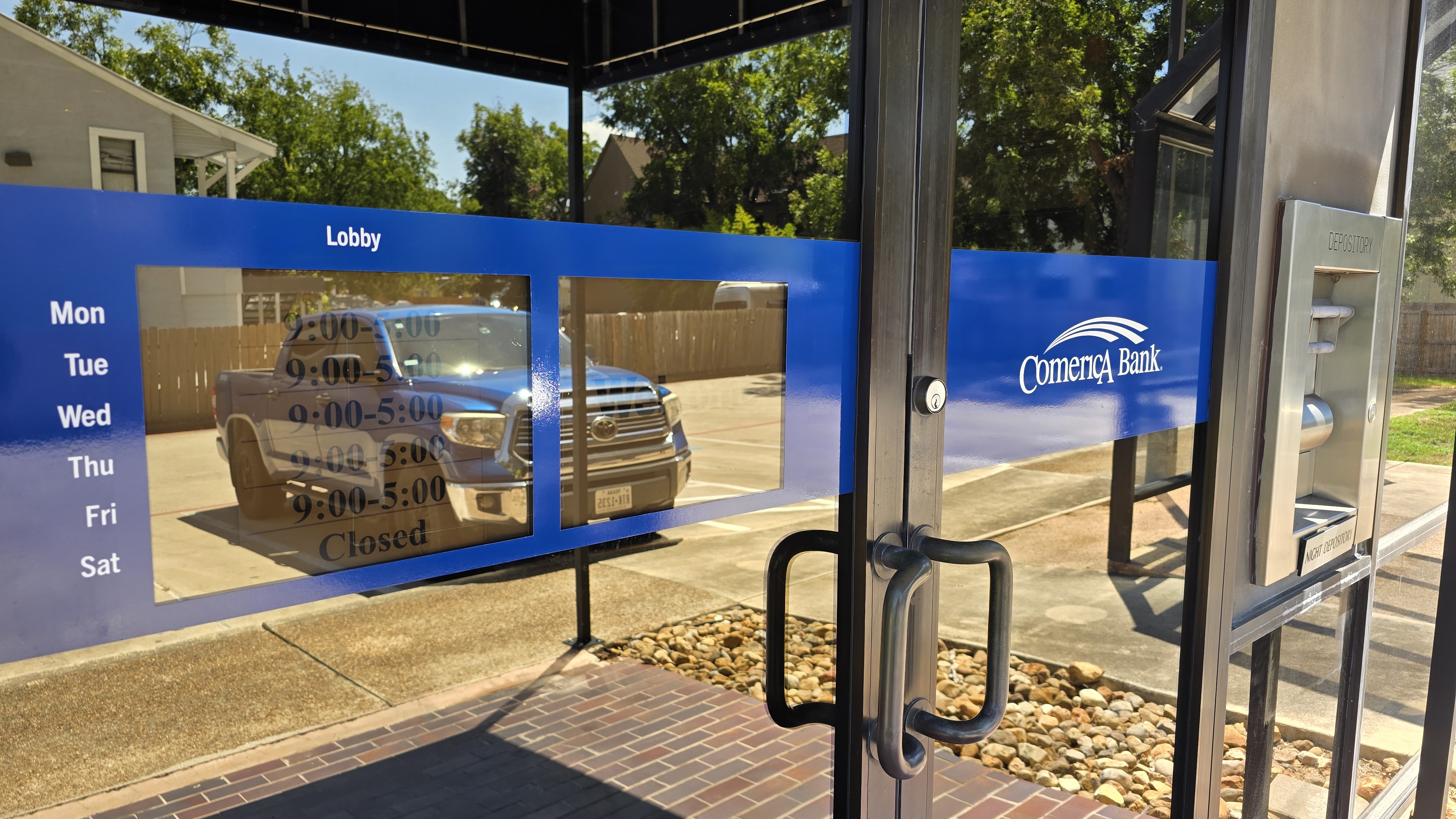 Window Graphics | Bank Signs & Credit Union Signs | San Antonio, TX | Vinyl