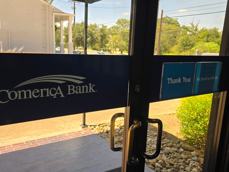 Window Graphics | Bank Signs & Credit Union Signs | San Antonio, TX | Vinyl