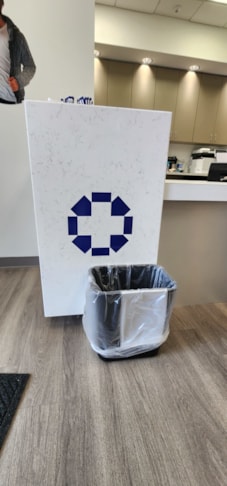 Custom Decals, Wraps & Lettering