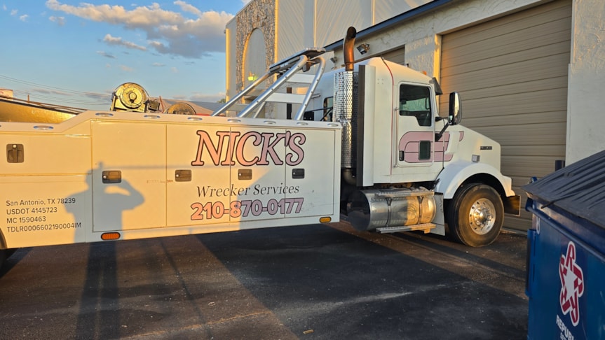 Vehicle Graphics & Lettering | Transportation, Logistics, & Distribution