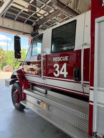 Vehicle Graphics & Lettering