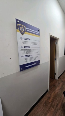 Custom Acrylic & Plastic Displays