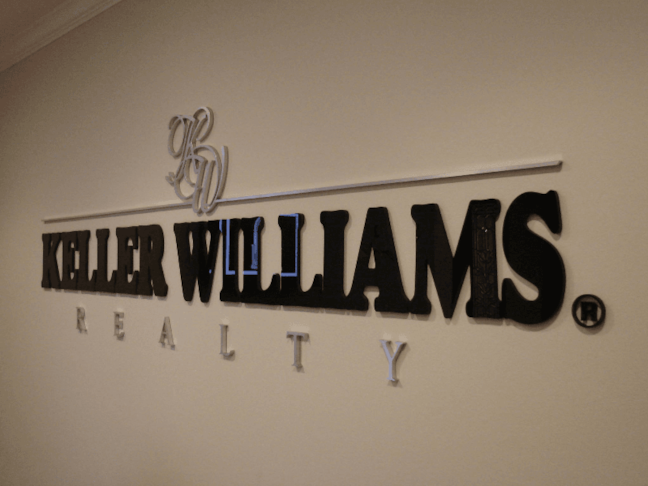 3D Signs & Dimensional Letters