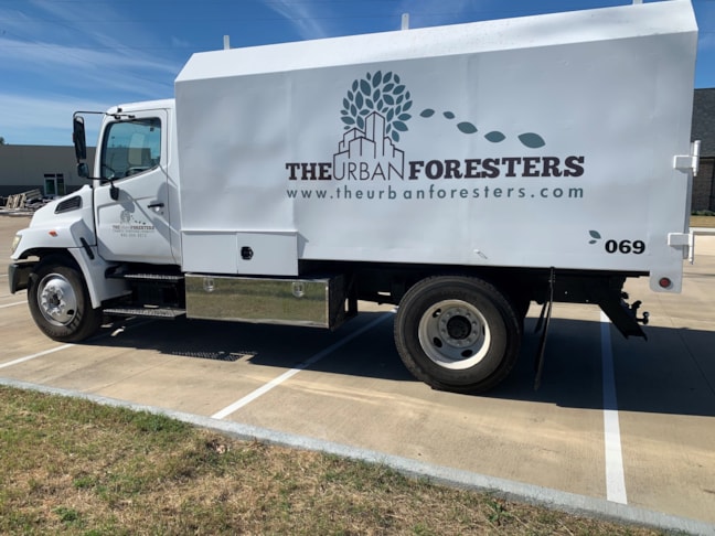 Vehicle Graphics & Lettering