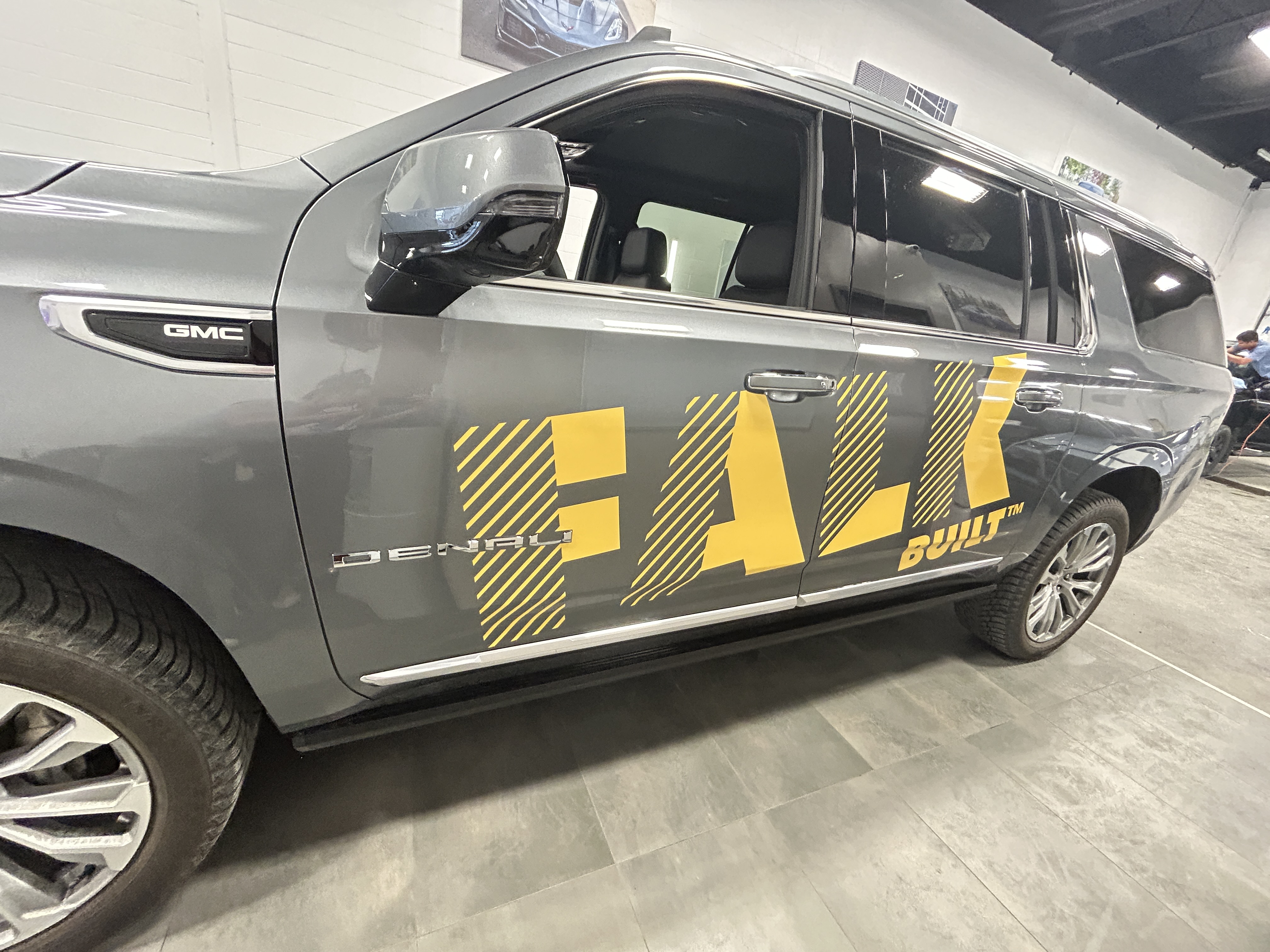 Vehicle Graphics & Lettering
