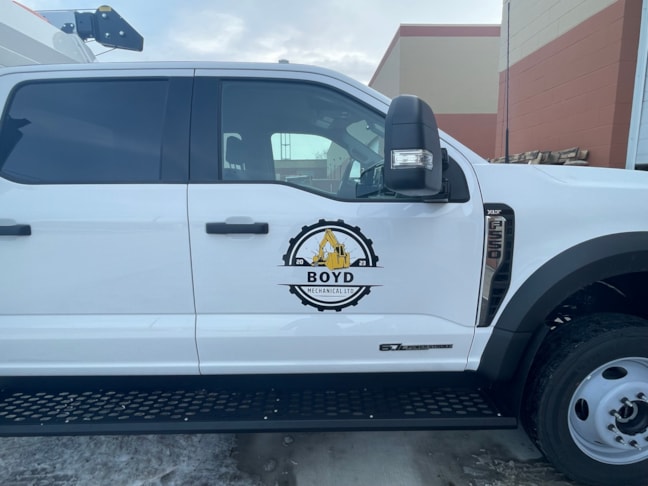 Vehicle Graphics & Lettering