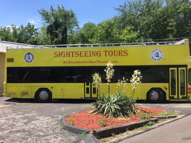 Cut Vinyl Lettering and Decals for KC Doubledecker Tours in Kansas City, Missouri
