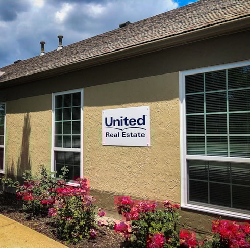 Metal Signs and Displays