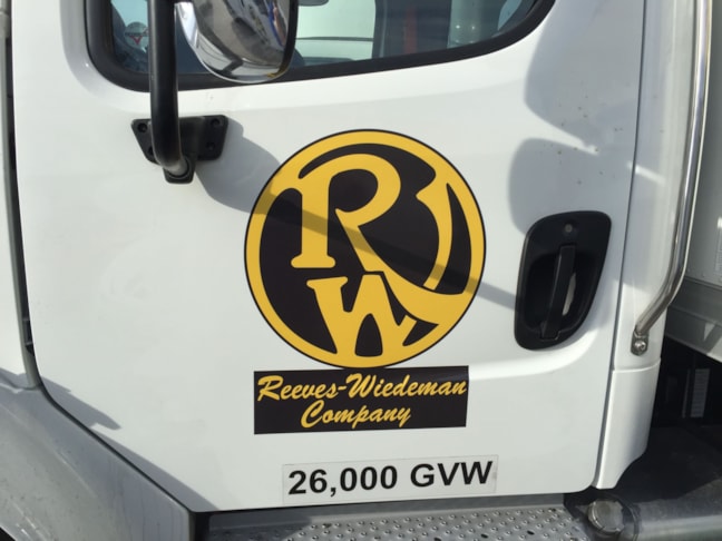 Fleet Graphics for Reeves-Wiedeman in Kansas City, Missouri