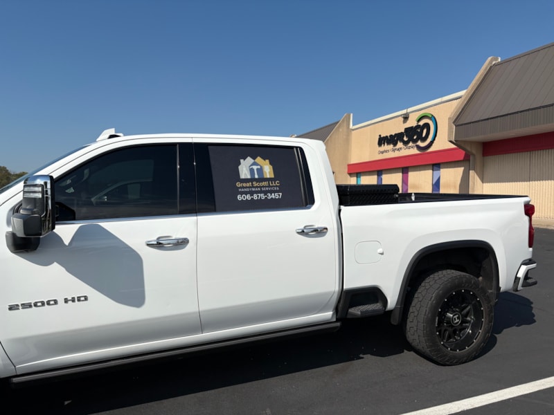 Vehicle Graphics & Lettering