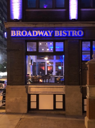 Halo-lit Aluminum Dimensional Letters on Raceway for Broadway Bistro in Kansas City, Missouri