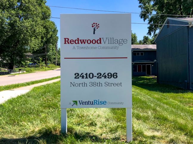 Exterior Aluminum Post and Panel Signs for Redwood Village in Kansas City, Kansas