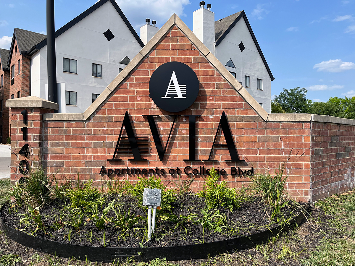 Monument Signs | Overland Park, Kansas