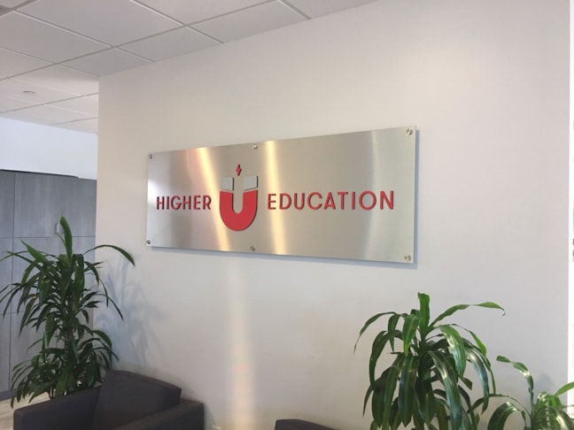 3D Signs & Dimensional Letters