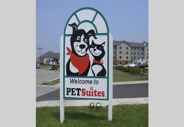  - Image360-Lexington-KY-Post-Panel-Pet-Suites