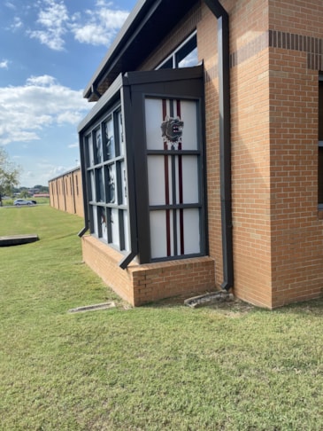 Window Decals, Signage & Graphics