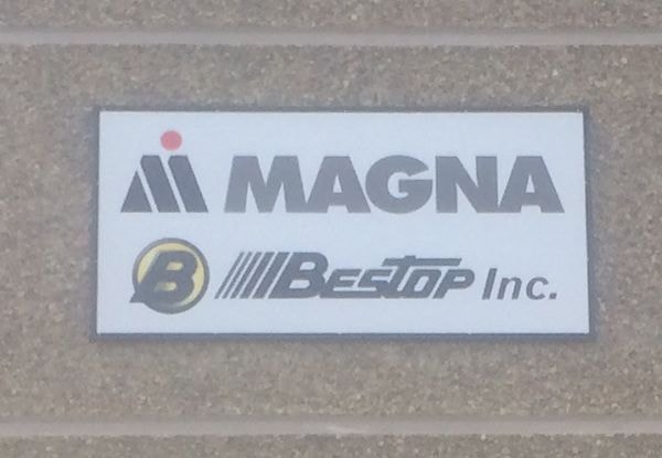  - Image360-Littleton-CO-Wall-Mount-Frame-Magna