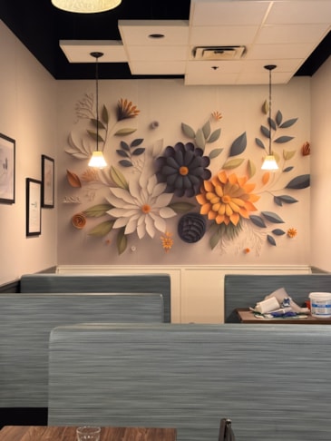 Wall Murals & Graphics