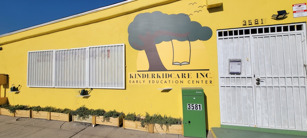 Metal Signs and Displays | K-12 School Signs & Displays