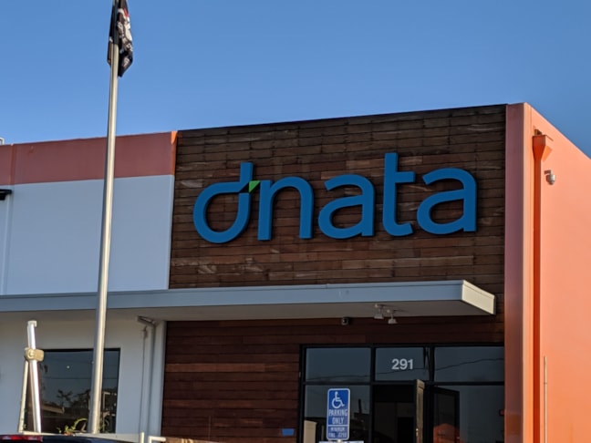 3D Signs & Dimensional Letters