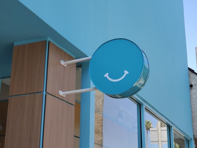 Sign Posts & Sign Hanging Accessories | Retail Signs