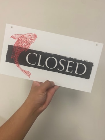 Custom Acrylic & Plastic Displays