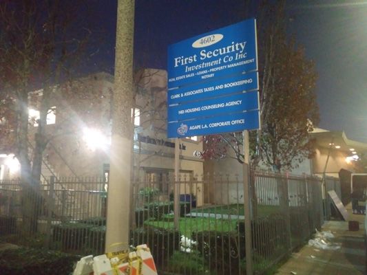 aluminum signs printed 3m post dibond alumacor digitally printed 1st security los angeles.jpg