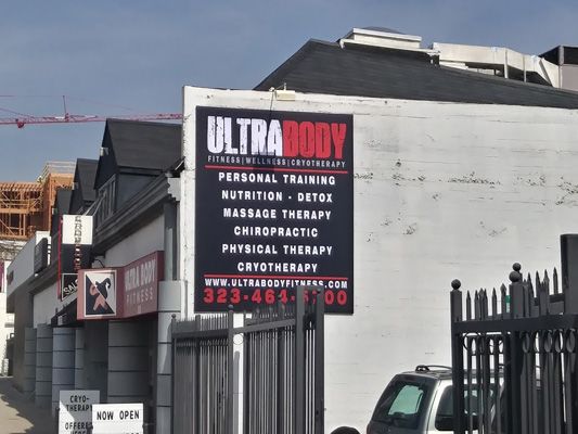 custom banner ultra body fitness hollywood wrap digitally printed.jpg
