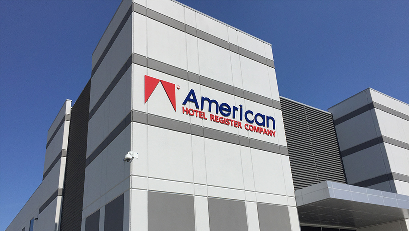 Dimensional Letters (Exterior)