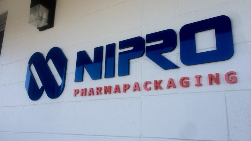 Dimensional Letters (Exterior)